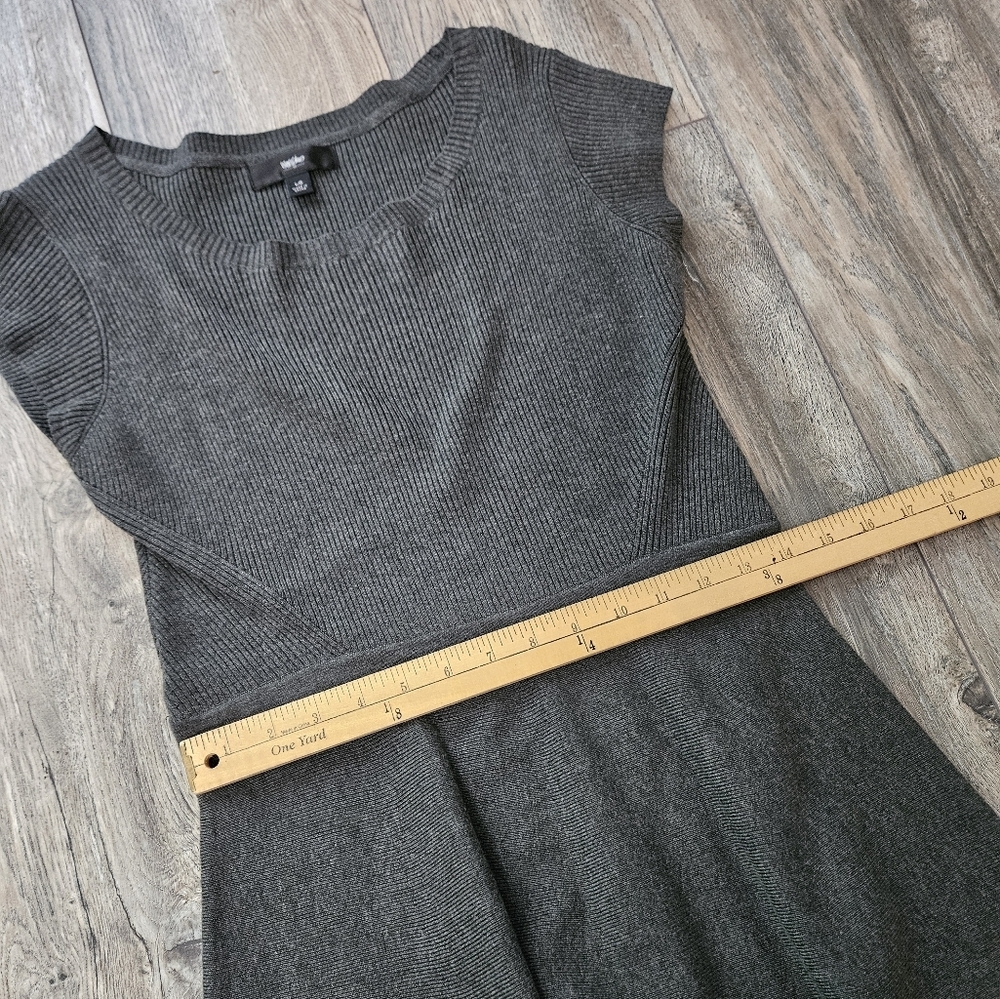 Gray Ribbed Knit Sweater Dress - Picture 9 of 12